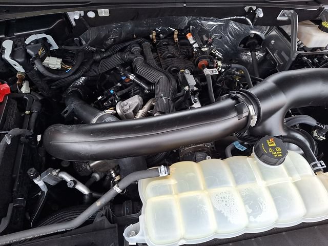 Used 2023 Ford Expedition Limited AWD/4WD image 28