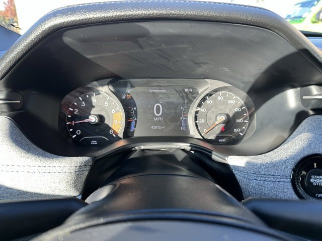 Used 2024 Jeep Compass Latitude image 28