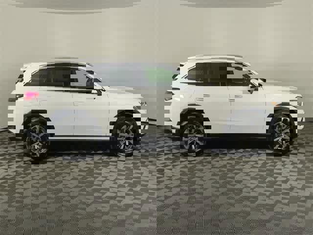 Certified 2026 Mercedes-Benz GLC 300 4MATIC image 6