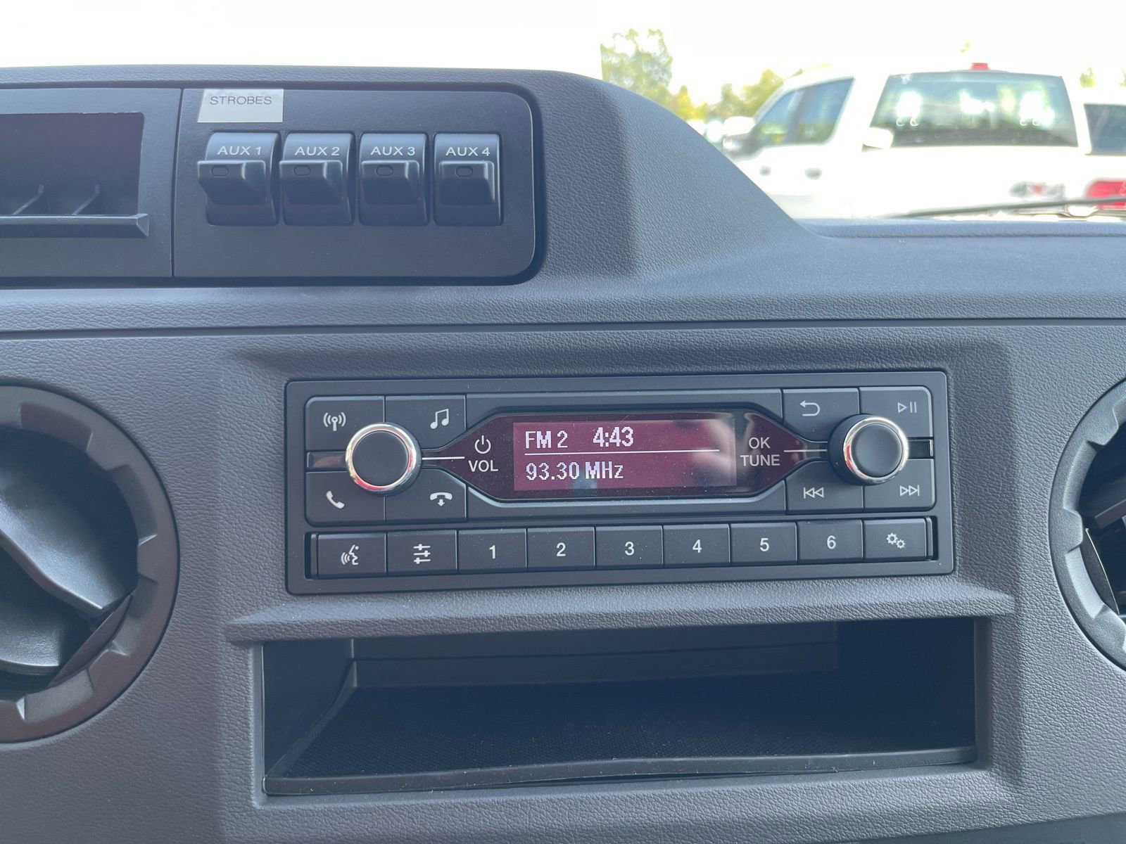 New 2026 Ford E-350 and Econoline 350 Super Duty w/ Power Equipment Group image 17