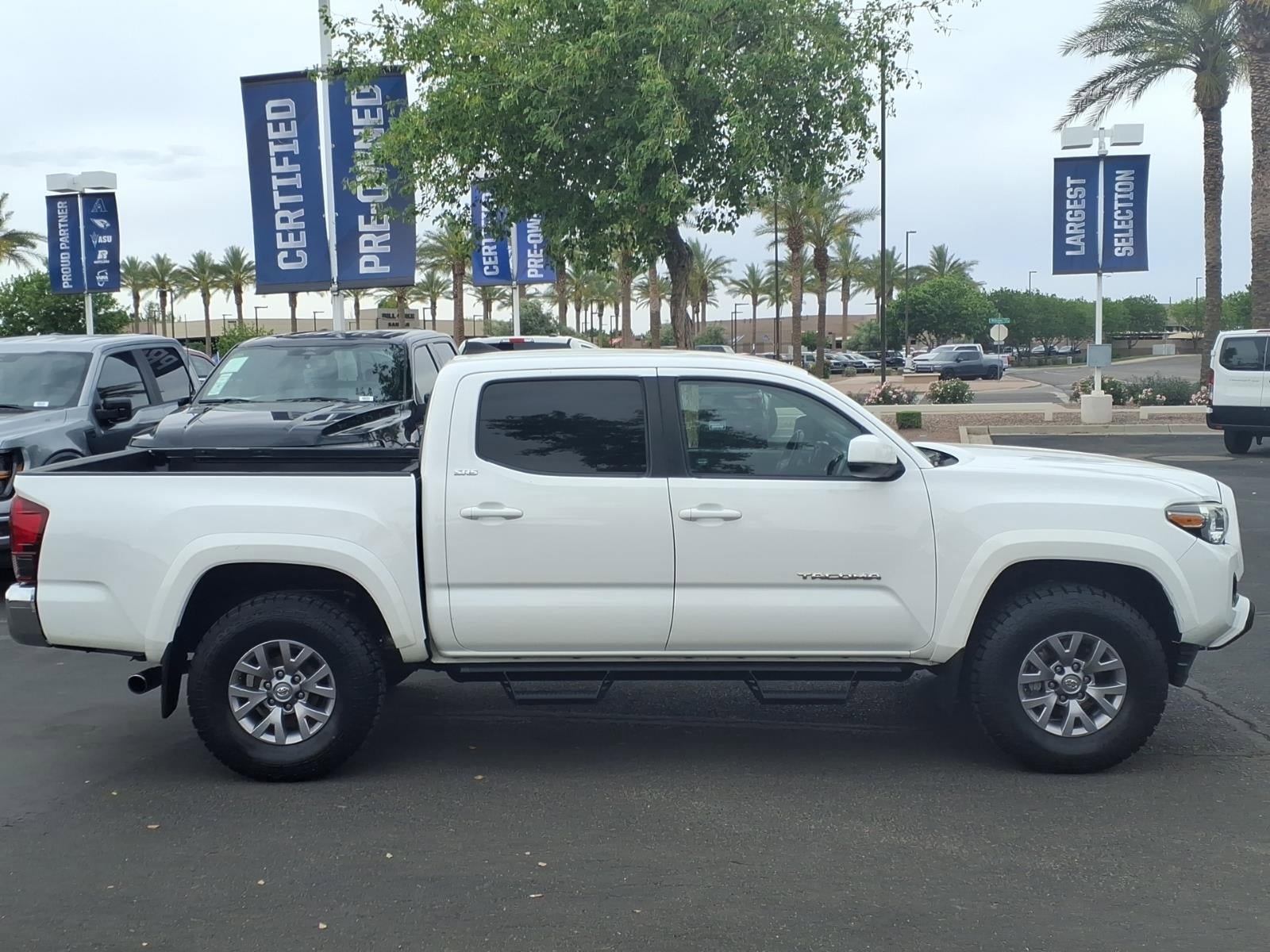 Used 2018 Toyota Tacoma SR5 RWD image 3