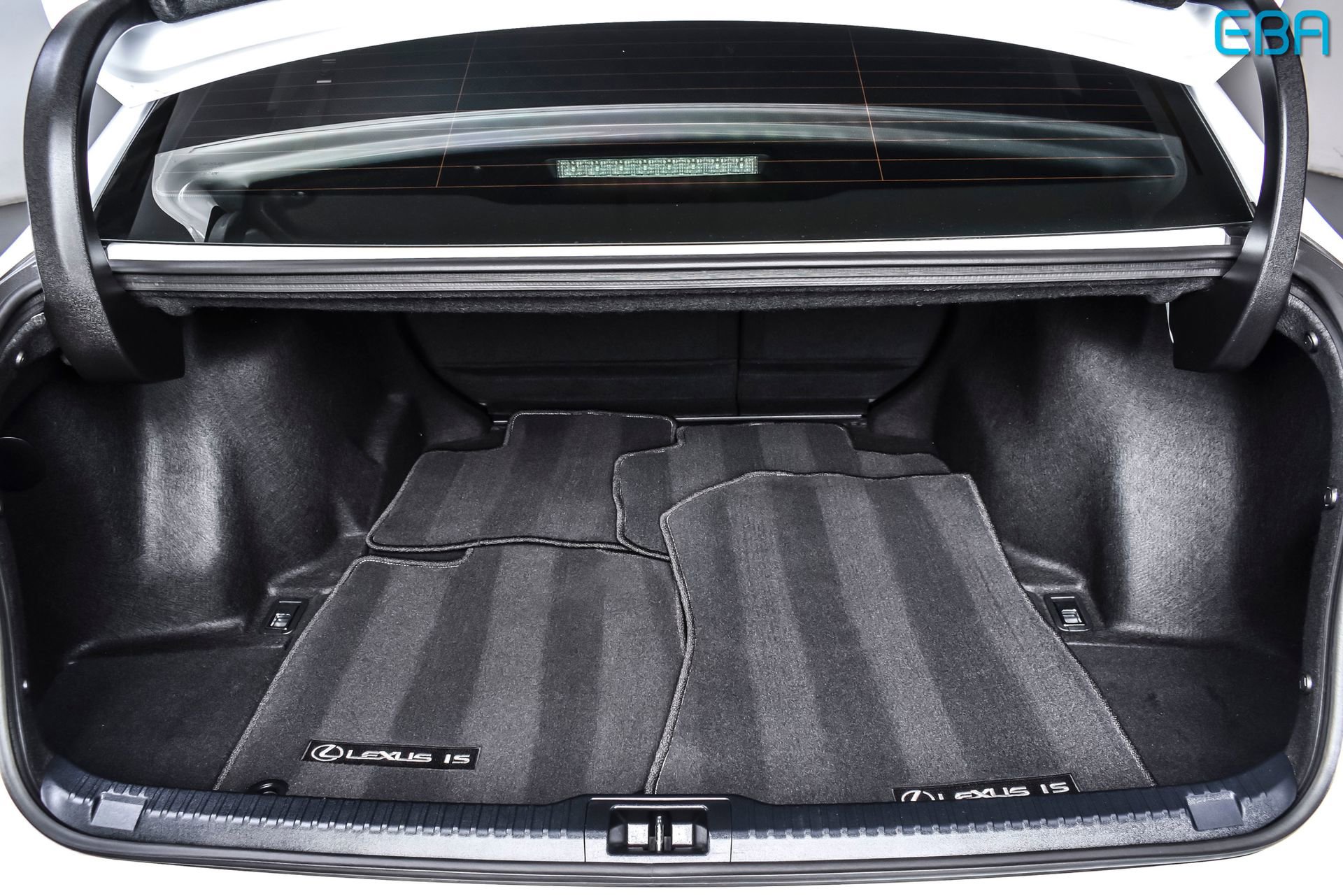 Used 2022 Lexus IS 500 image 14