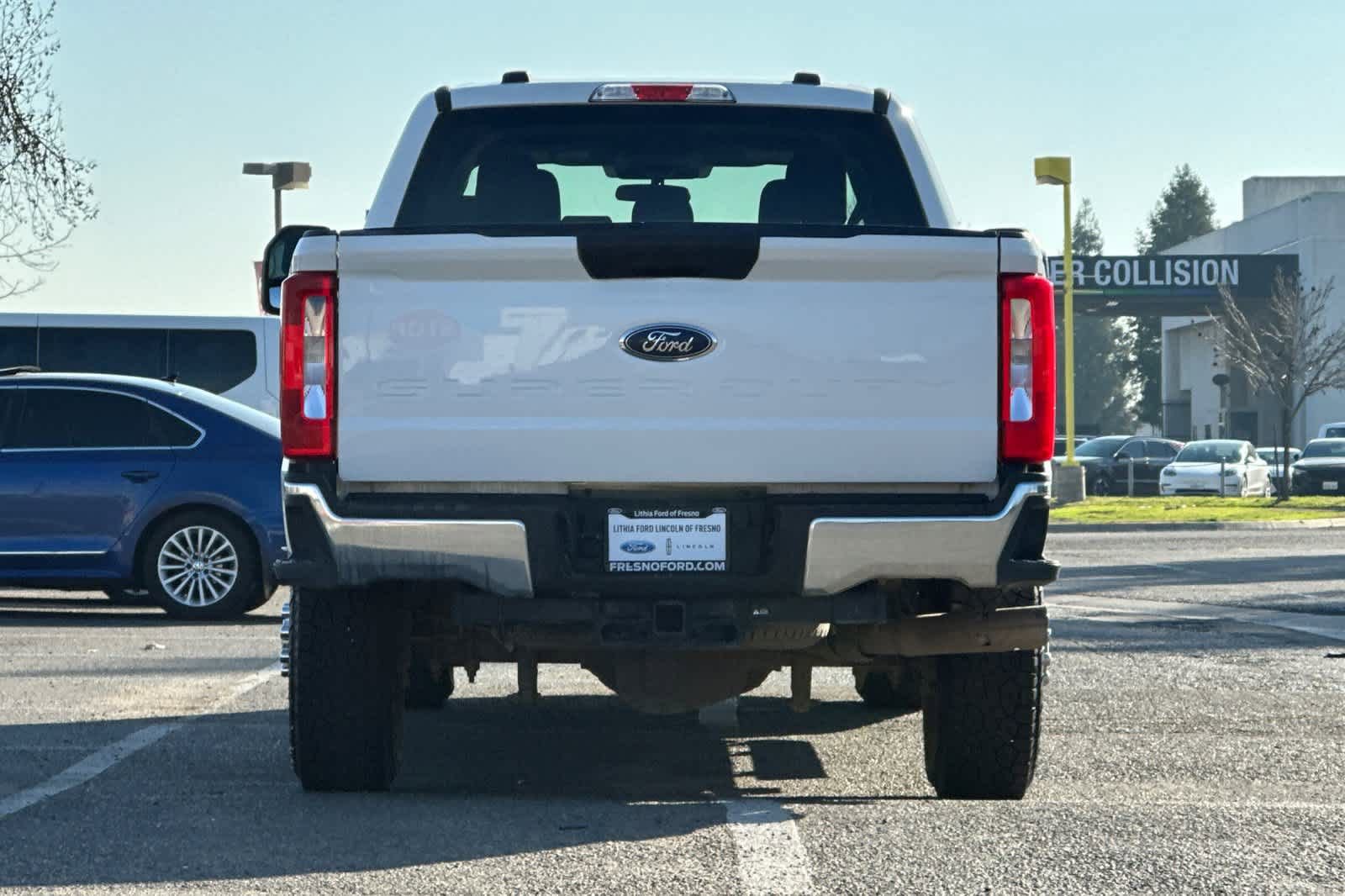 Used 2024 Ford F350 XLT image 7