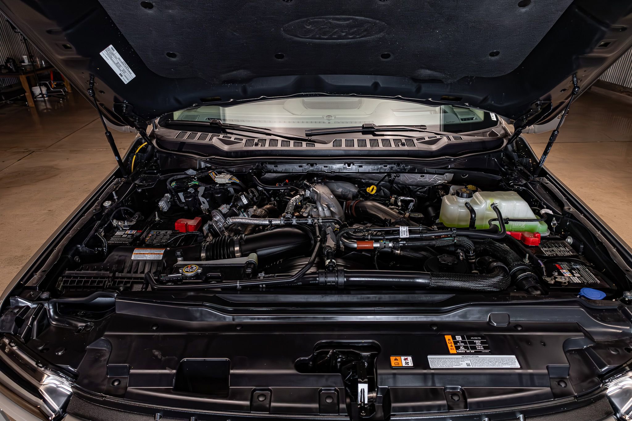 Used 2026 Ford F450 Platinum w/ Platinum Plus Package image 37