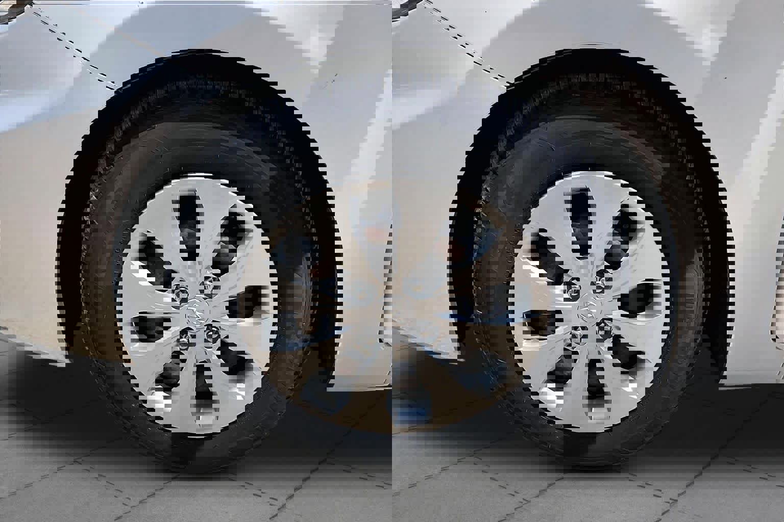 Used 2017 Hyundai Accent SE image 11