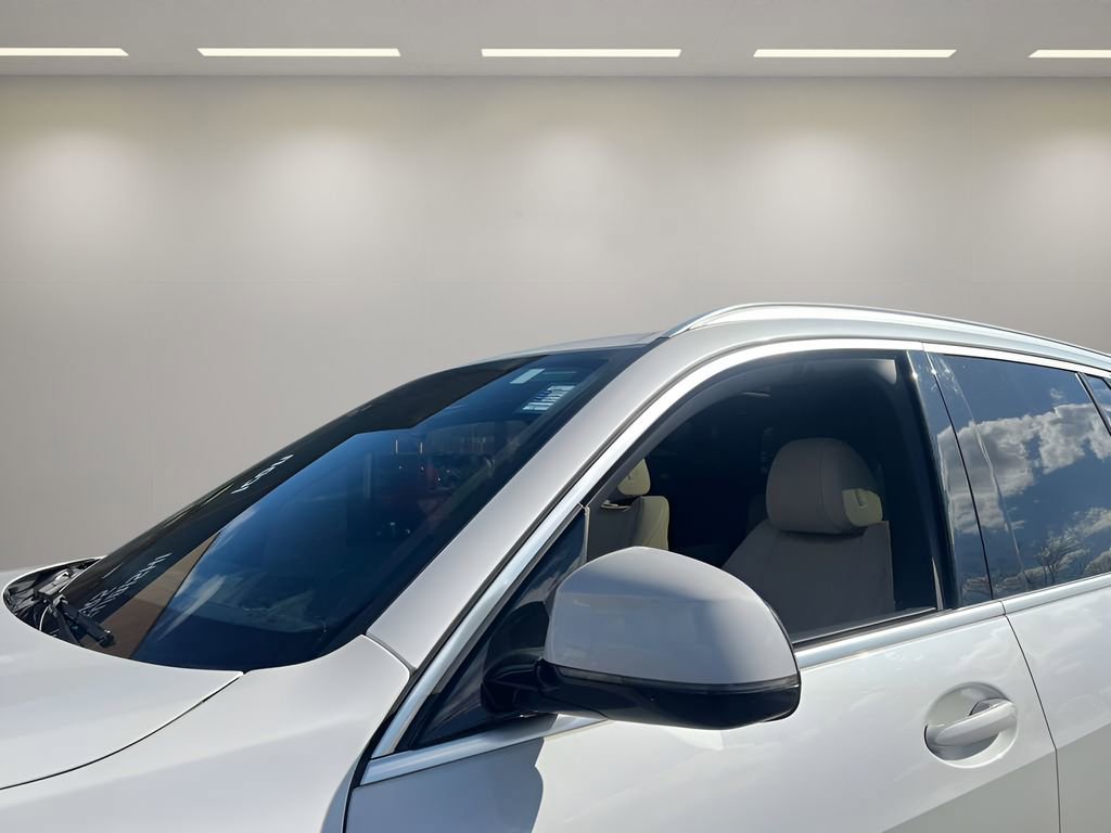 Used 2021 BMW X5 xDrive40i w/ Premium Package 2 image 24