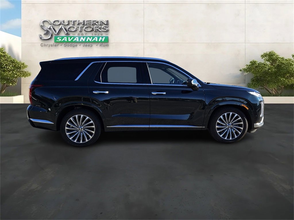 Used 2024 Hyundai Palisade Calligraphy image 6