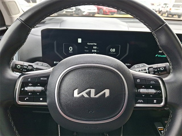 Certified 2025 Kia Sorento SX image 20