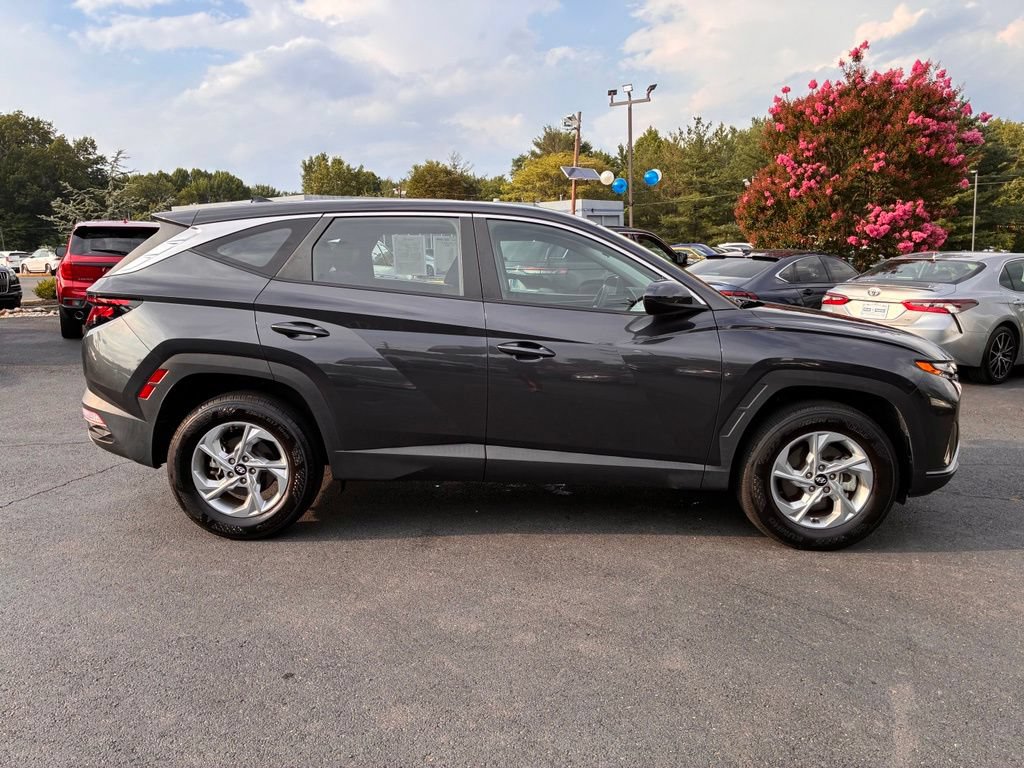 Used 2023 Hyundai Tucson SE AWD/4WD image 8