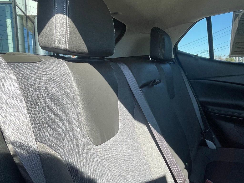 Used 2022 Buick Encore GX Select image 27
