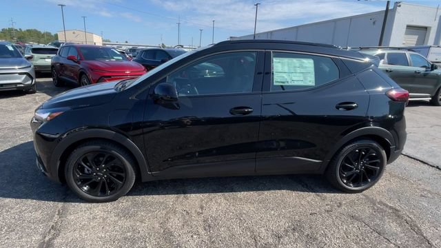 New 2027 Chevrolet Bolt RS w/ Technology Package FWD image 7