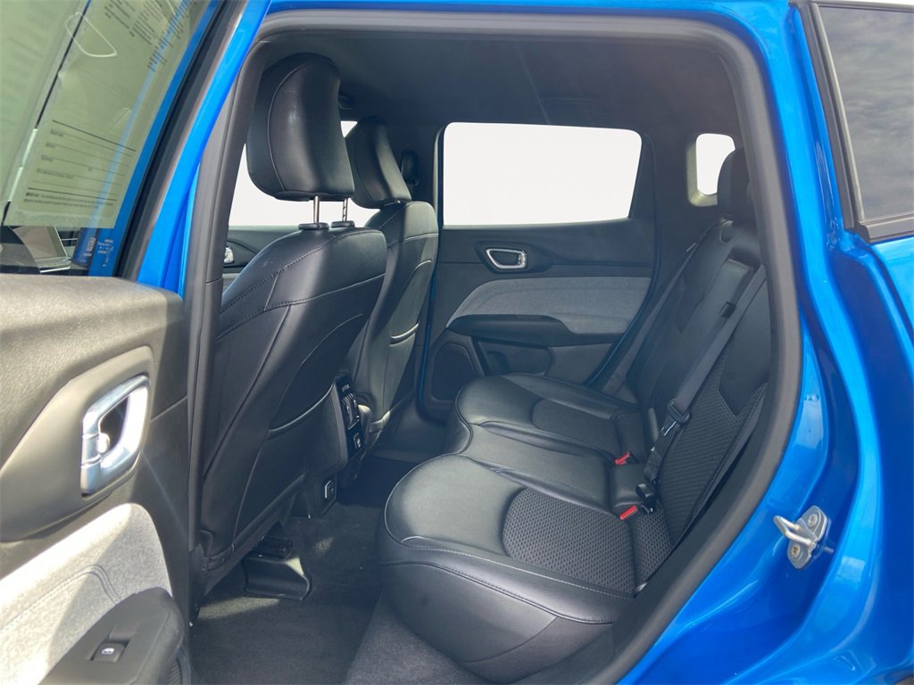 Used 2024 Jeep Compass Latitude image 13