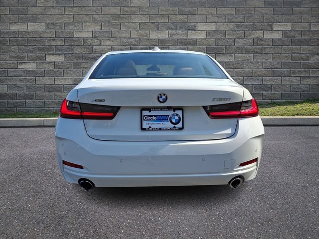 Used 2023 BMW 330i xDrive Sedan w/ Convenience Package AWD/4WD image 5
