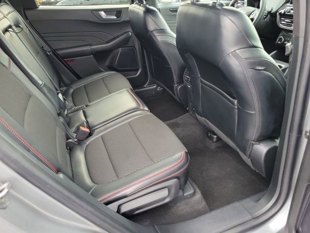 Certified 2024 Ford Escape ST-Line AWD/4WD image 17
