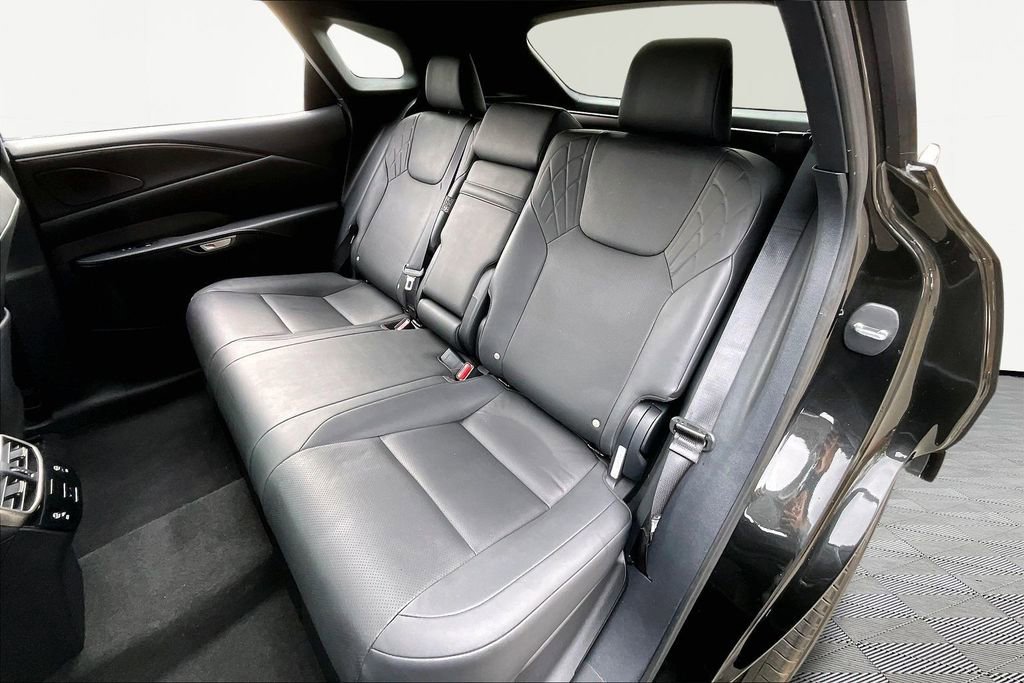 Used 2024 Lexus RX 350 Premium Plus image 18