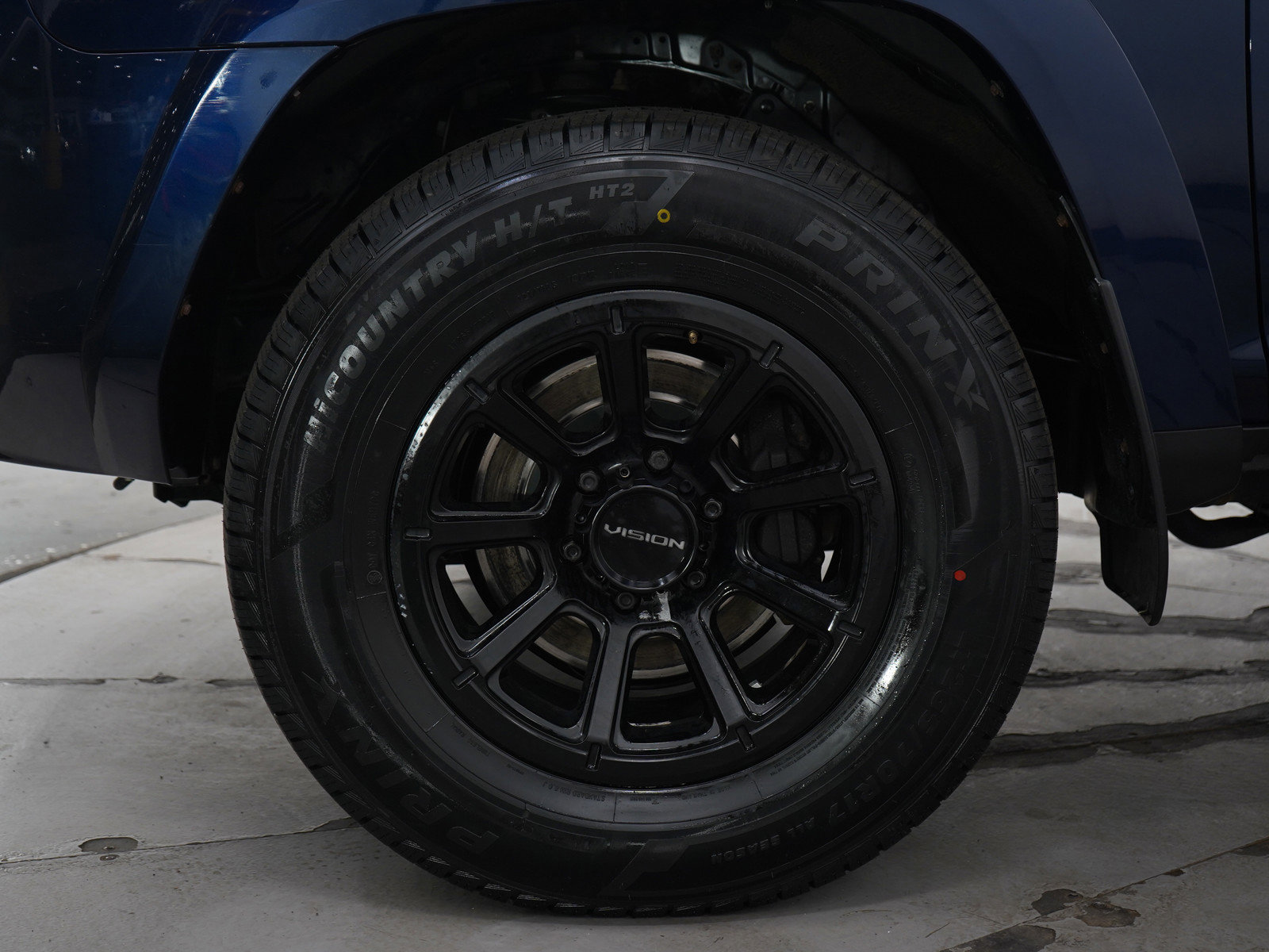 Used 2018 Toyota 4Runner SR5 Premium AWD/4WD image 28