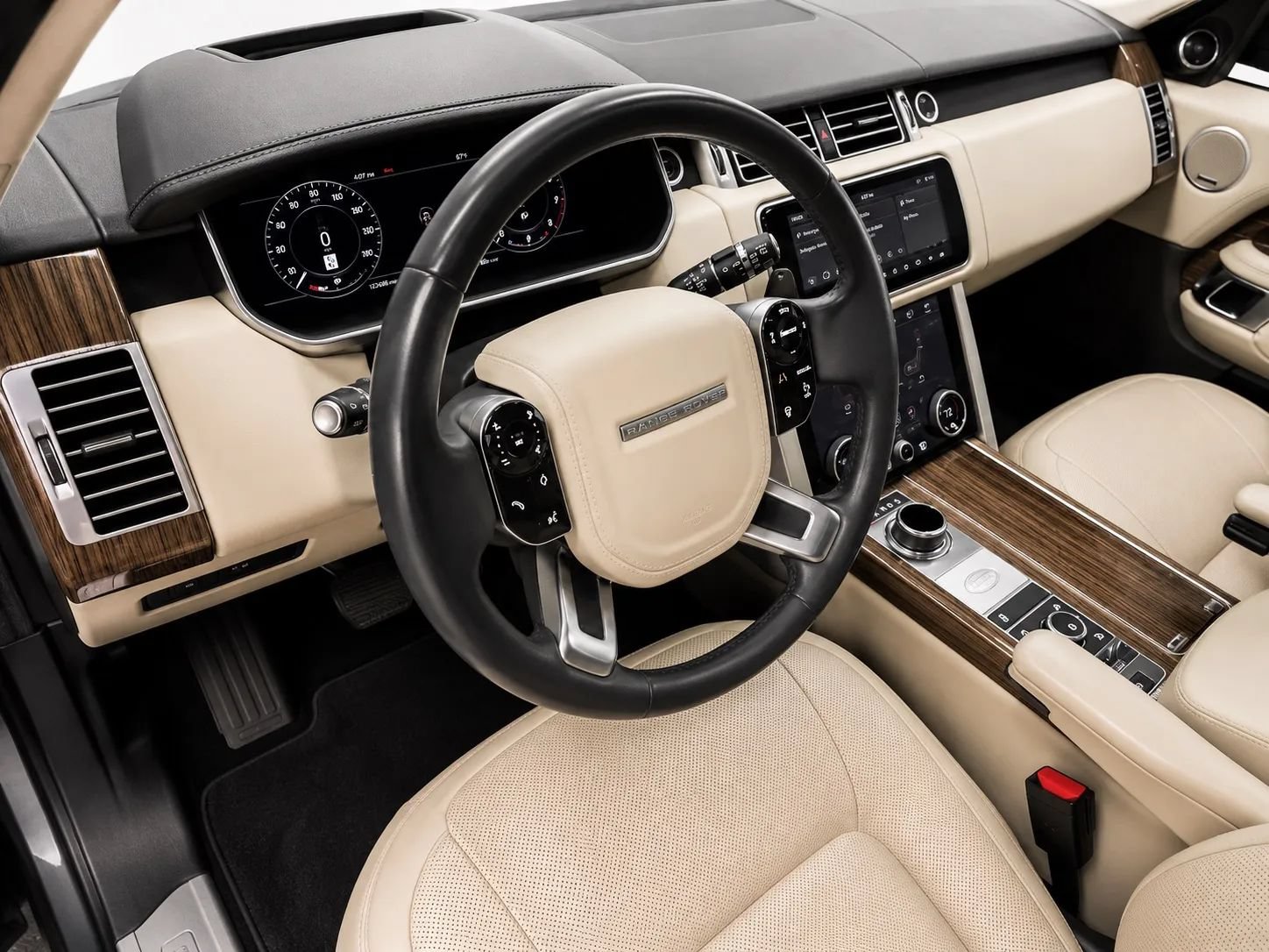 Used 2019 Land Rover Range Rover Supercharged AWD/4WD image 8