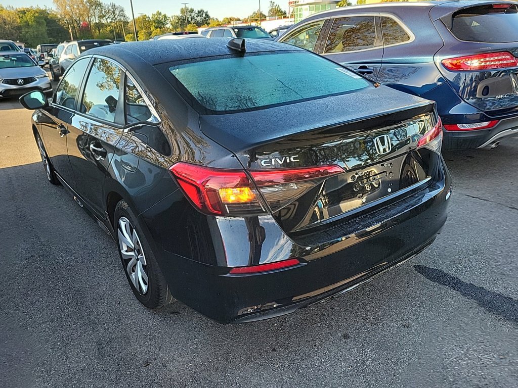 Used 2022 Honda Civic LX image 4