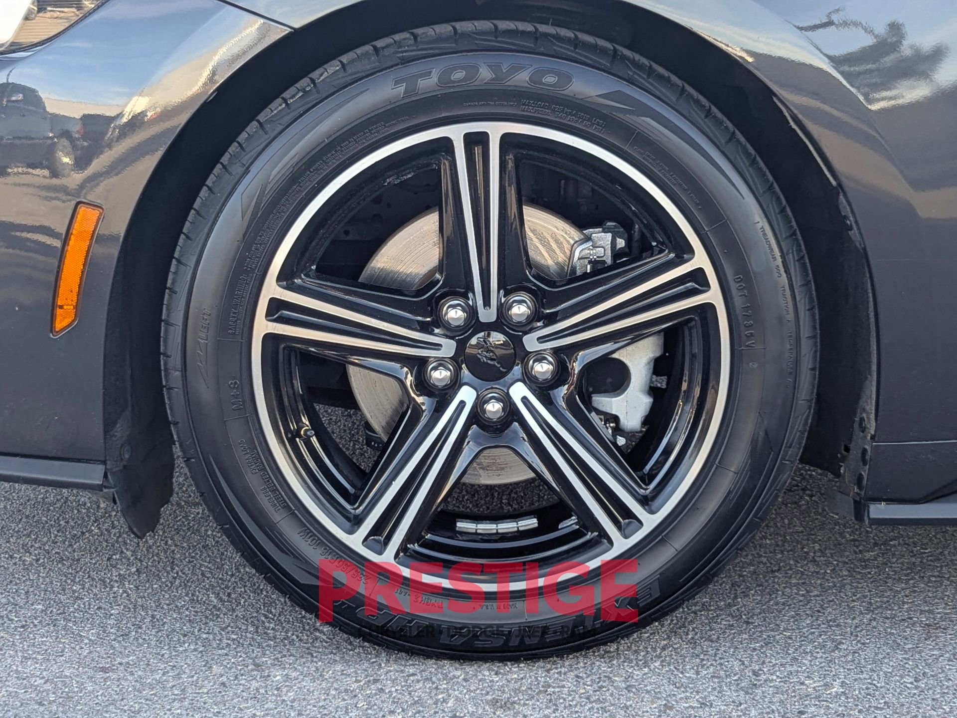 Used 2024 Ford Mustang EcoBoost image 32