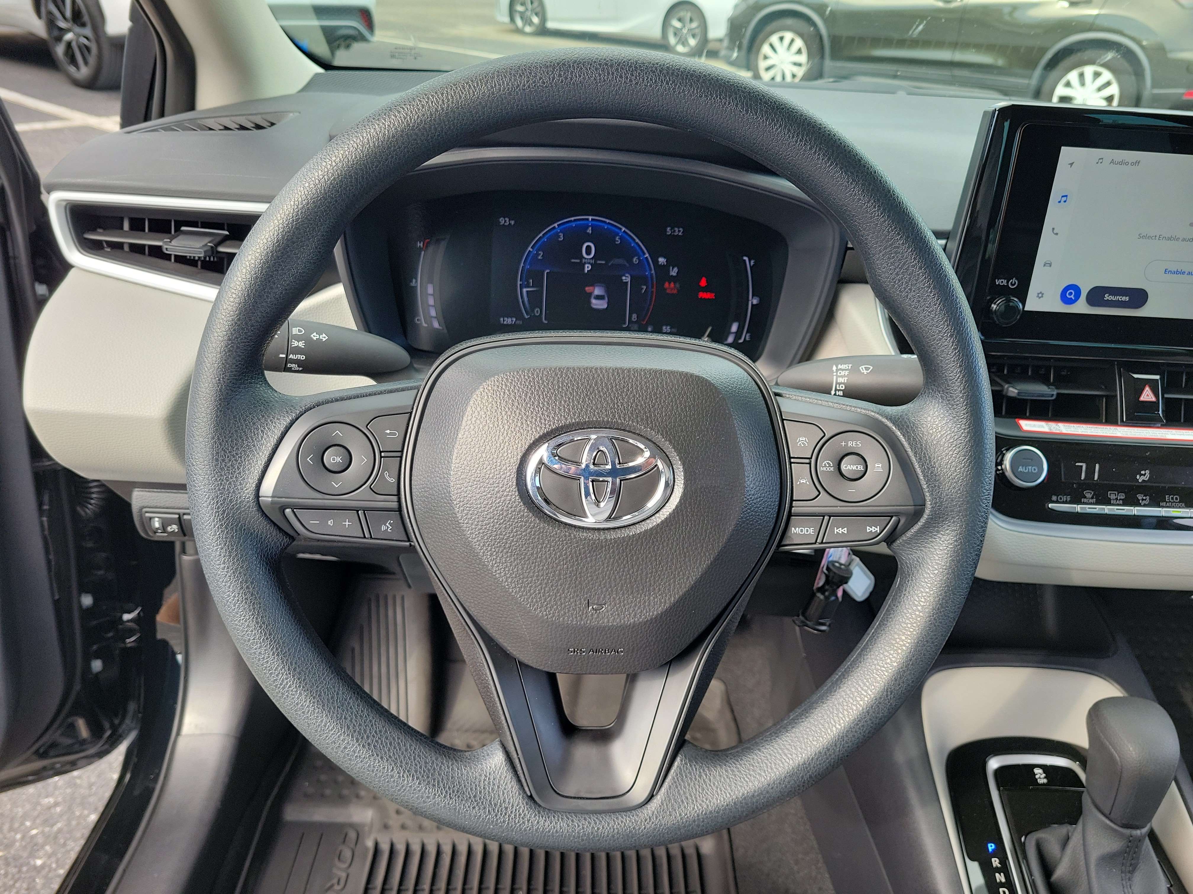 Used 2026 Toyota Corolla LE FWD image 22