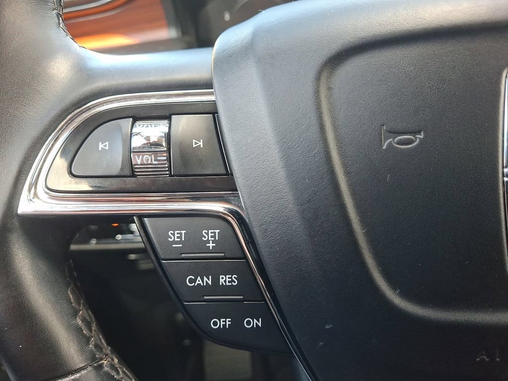 Certified 2023 Lincoln Nautilus Reserve AWD/4WD image 22
