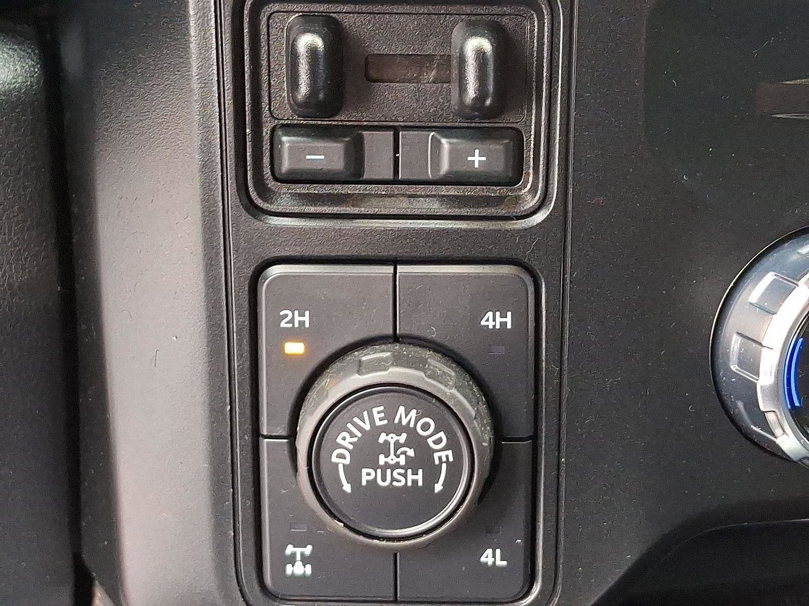 Used 2024 Ford F250 Platinum w/ Tremor Off-Road Package image 25