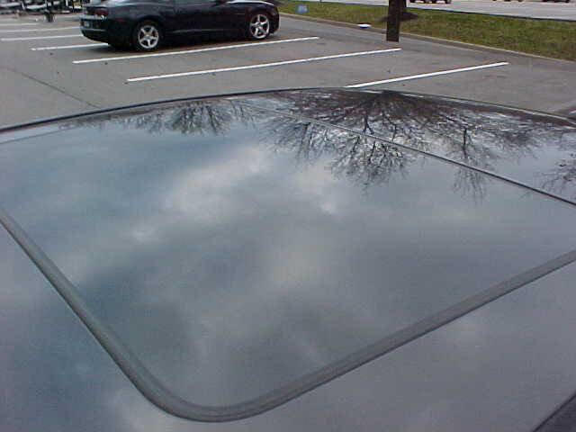 Used 2009 Chevrolet Impala LT w/ Luxury Edition Package FWD image 35