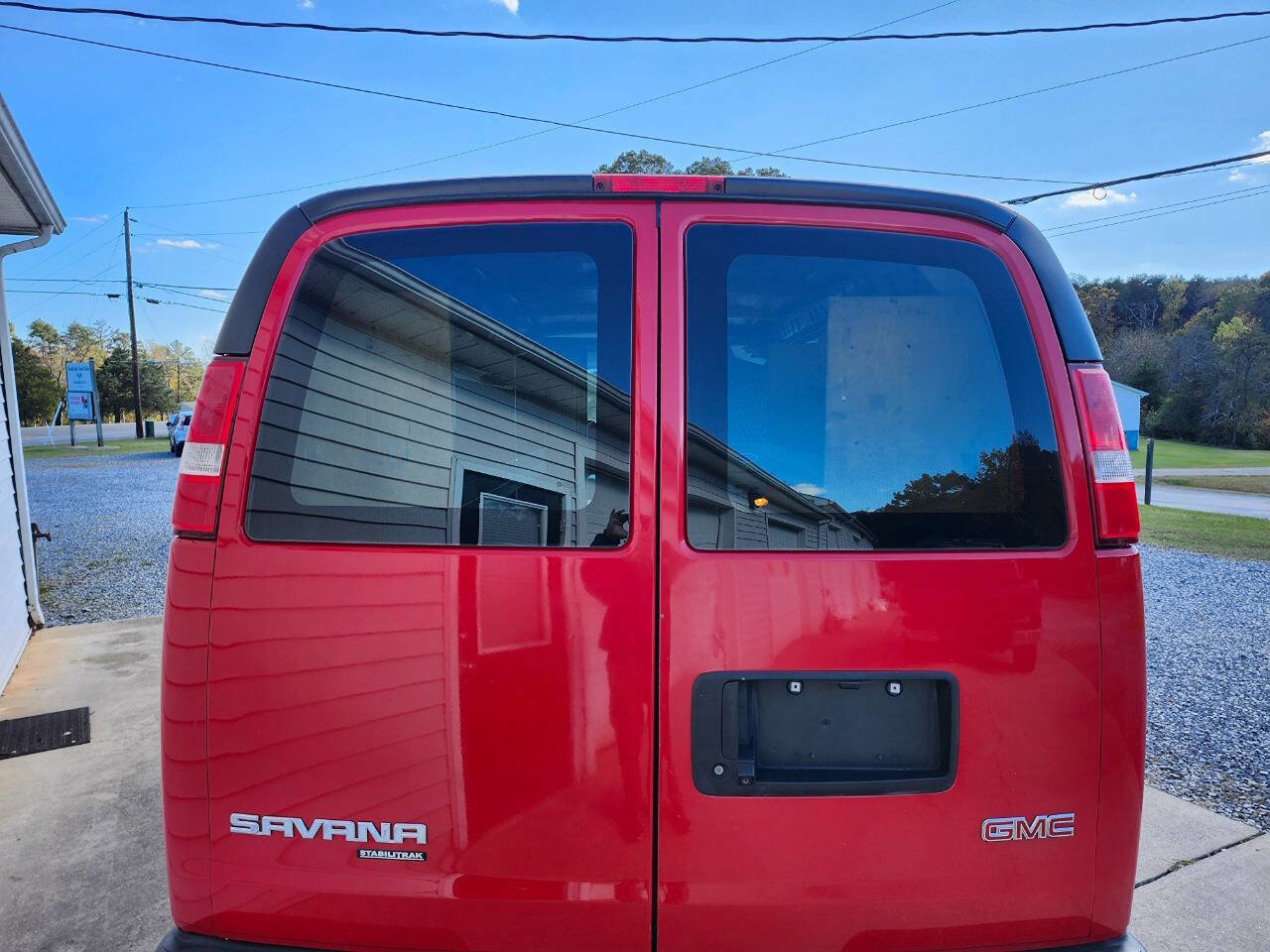 Used 2015 GMC Savana 2500 image 5
