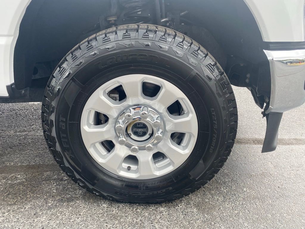 Certified 2024 Ford F250 XLT image 28