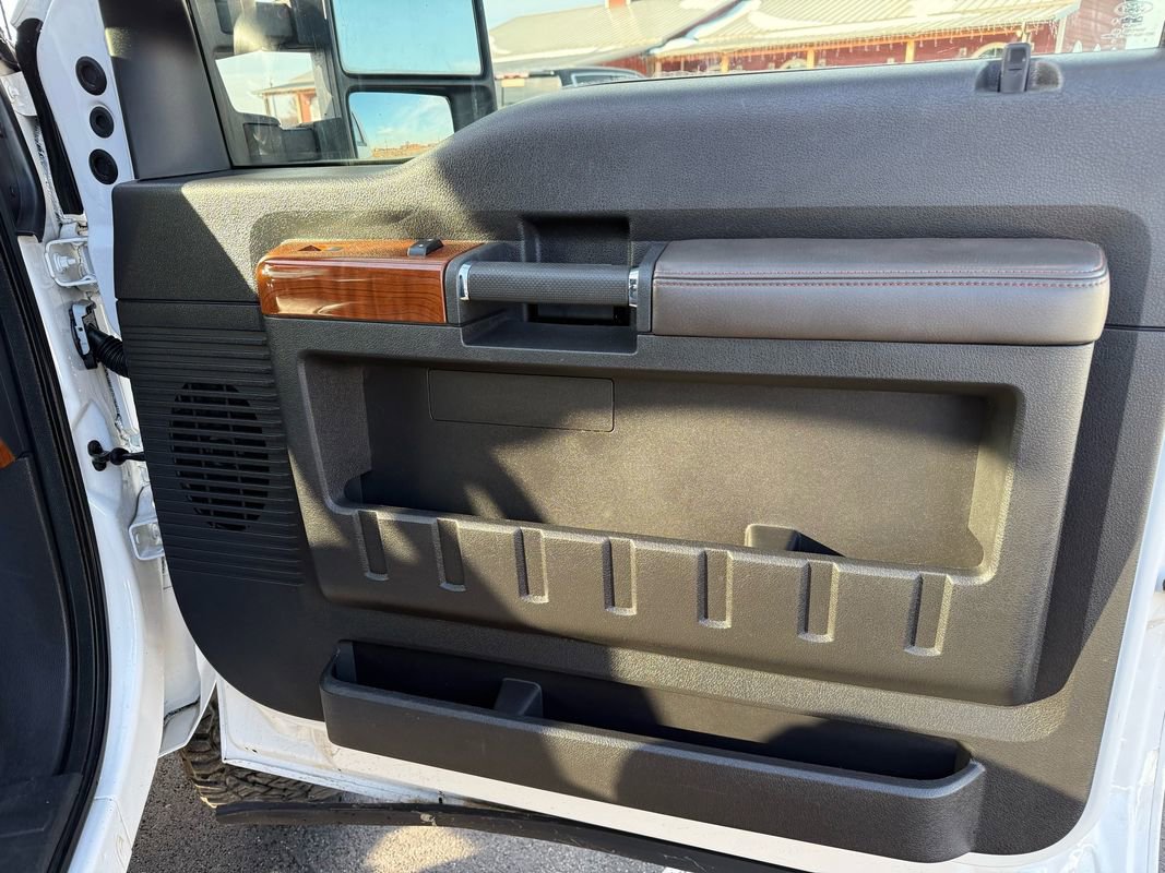 Used 2016 Ford F250 King Ranch w/ FX4 Off-Road Package image 15