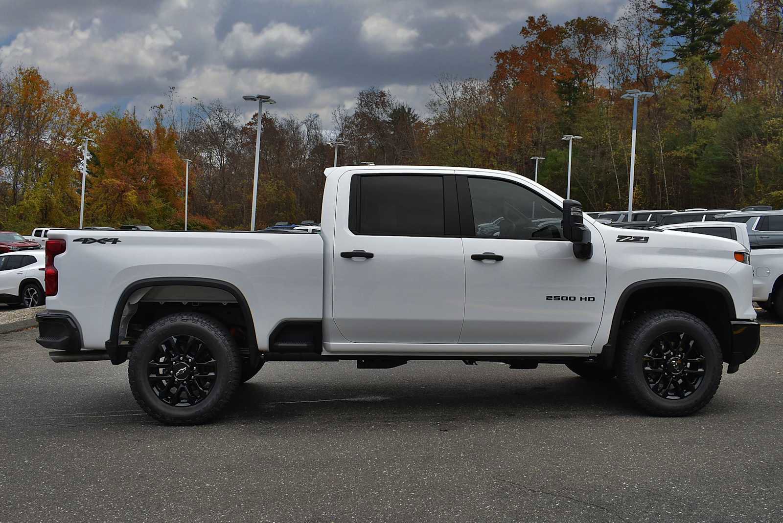 New 2026 Chevrolet Silverado 2500 Custom w/ Custom Value Package image 6