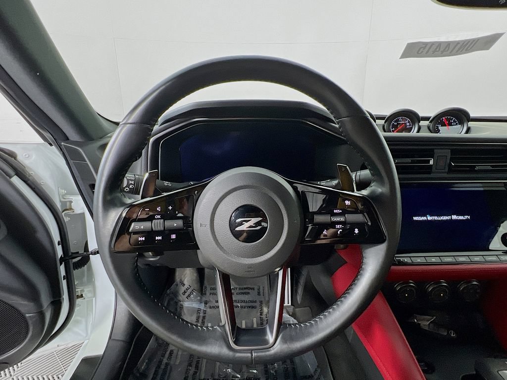 Used 2024 Nissan Z Performance w/ Floor Mat Package RWD image 10