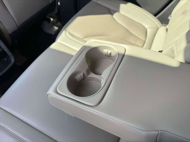 Used 2022 Lincoln Nautilus Reserve AWD/4WD image 15