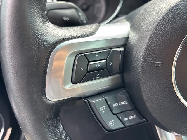 Used 2017 Ford Mustang GT Premium w/ Black Accent Package RWD image 13