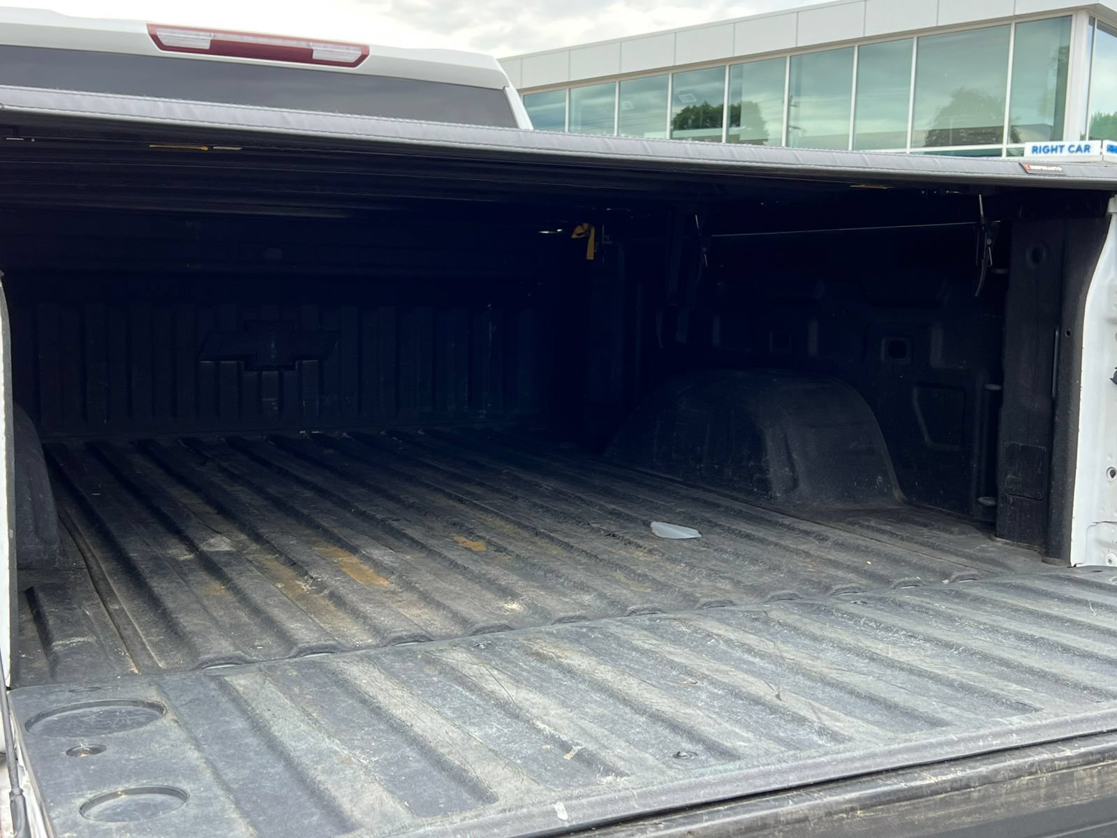 Used 2020 Chevrolet Silverado 1500 LT w/ All-Star Edition AWD/4WD image 9