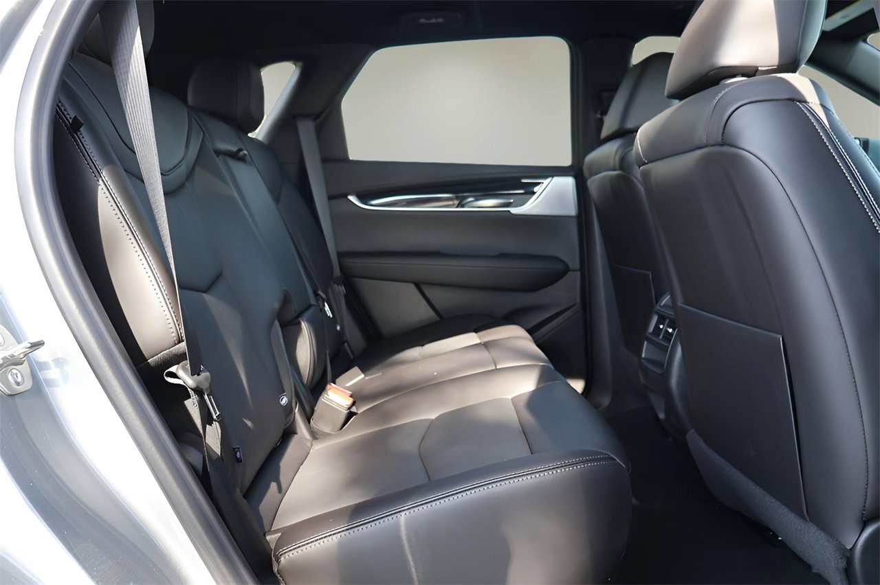New 2025 Cadillac XT5 Premium Luxury w/ Technology Package image 17