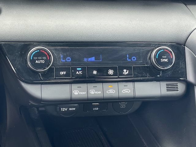 Used 2025 Hyundai Elantra Sport FWD image 18