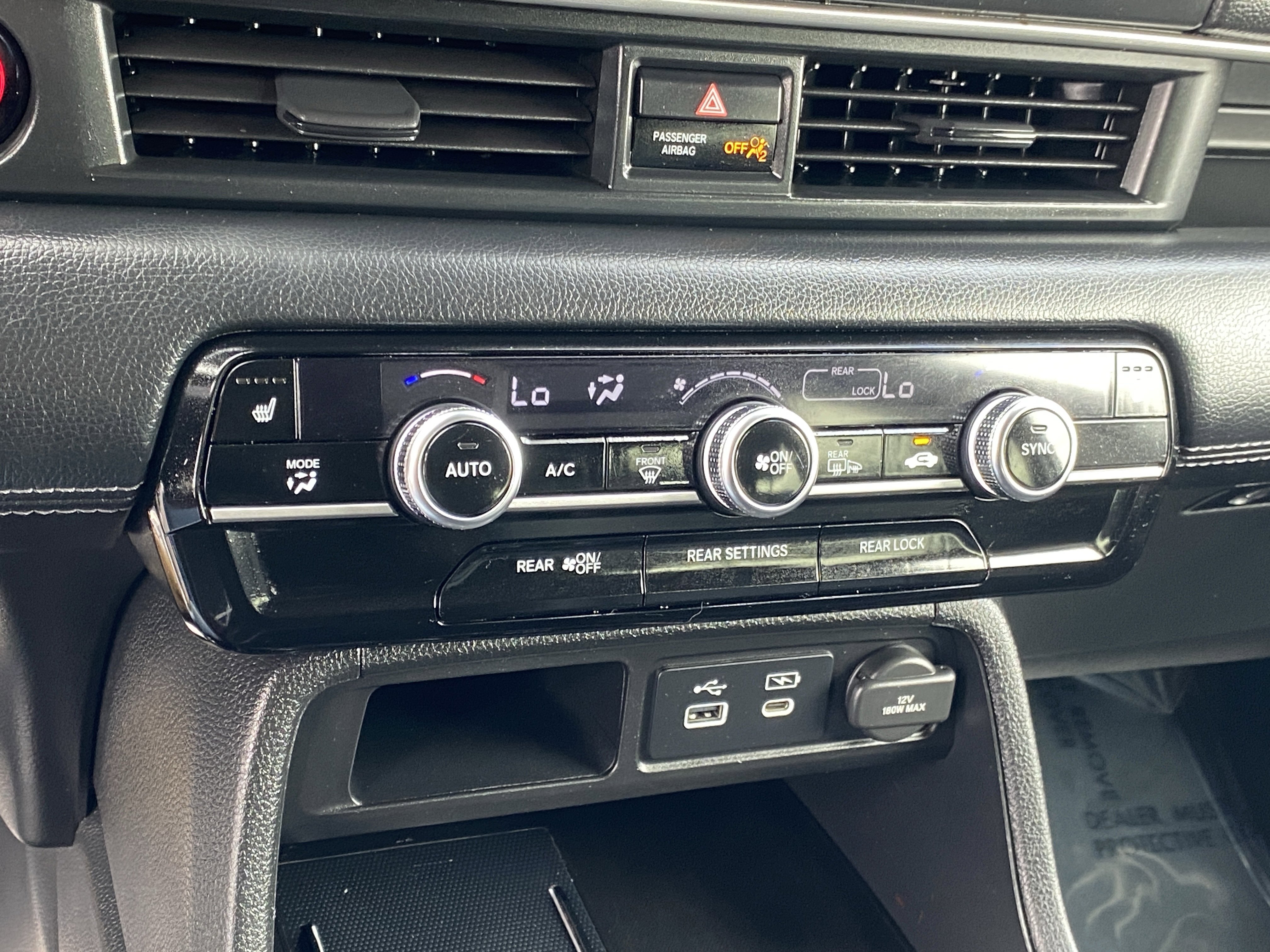 Certified 2023 Honda Pilot Touring image 23