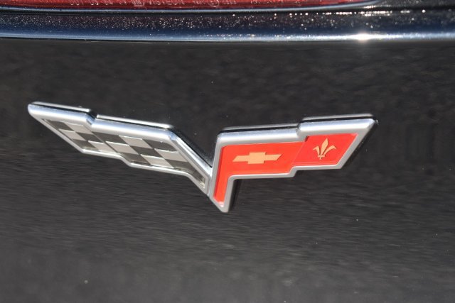 Used 2005 Chevrolet Corvette Convertible w/ Preferred Equipment Group RWD image 15