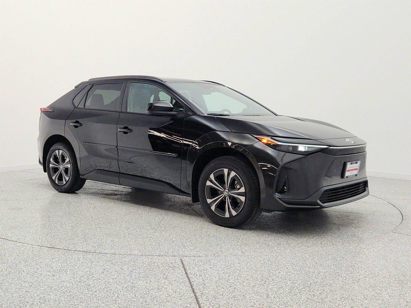 Used 2025 Toyota bZ4X FWD w/ Weather Package image 3