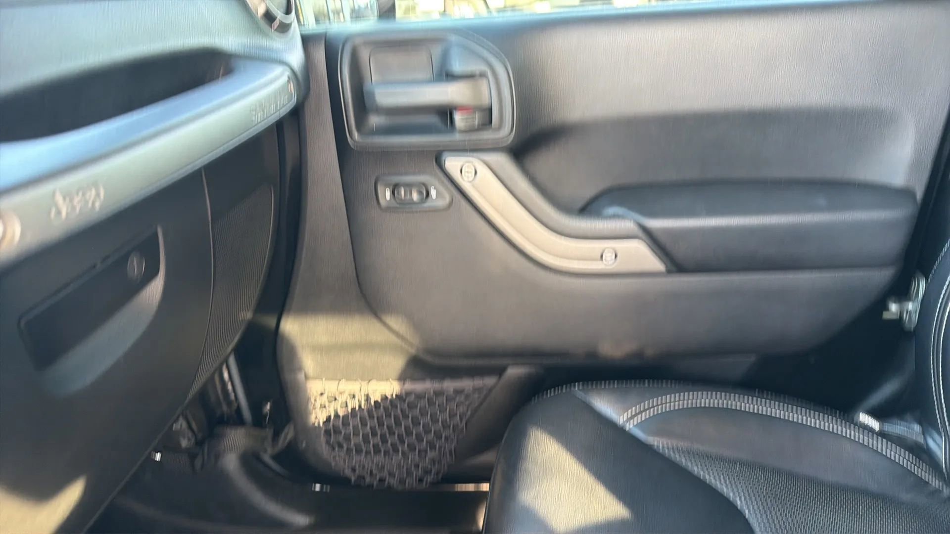 Used 2015 Jeep Wrangler Sport w/ Quick Order Package 24S image 44