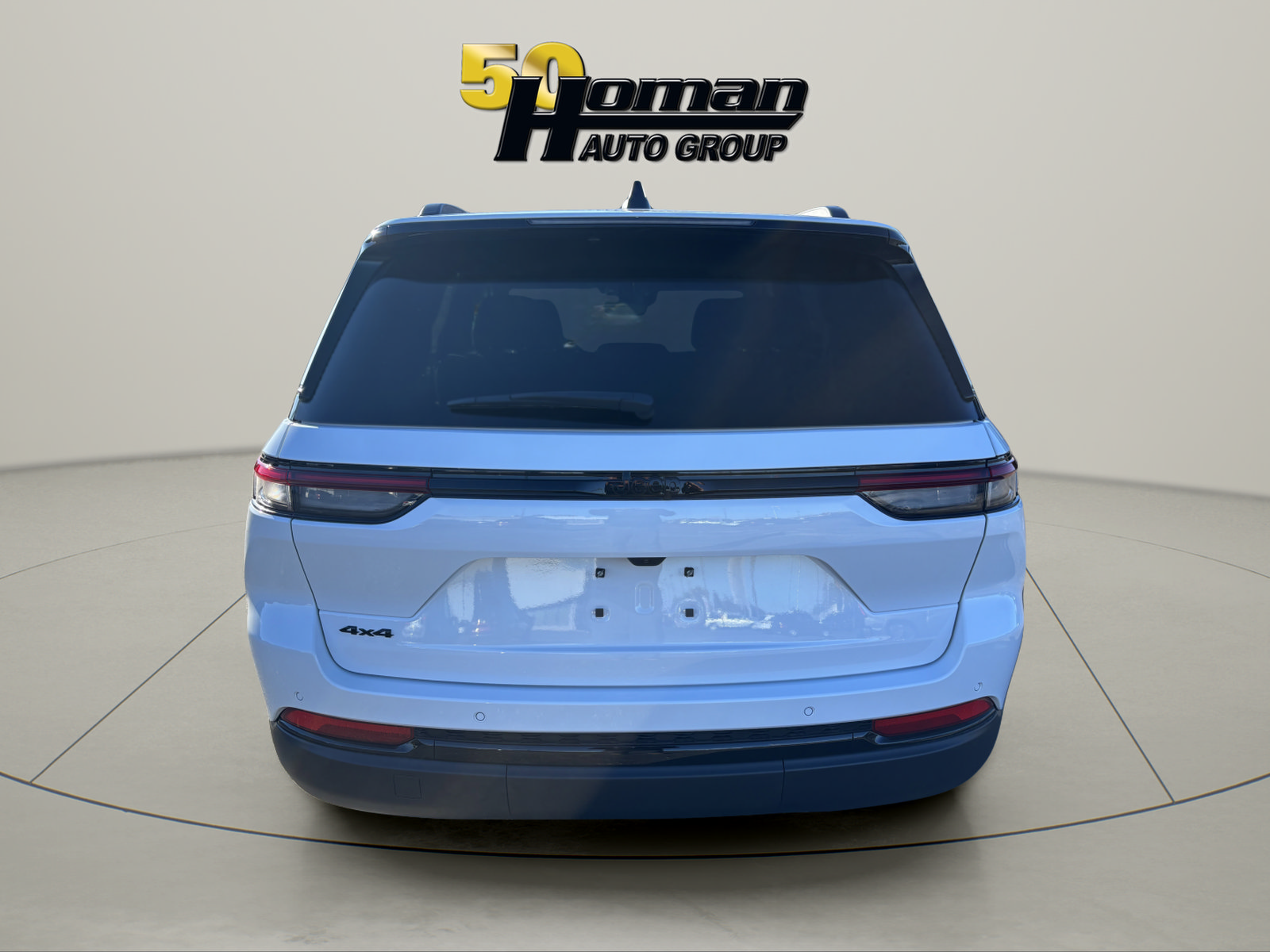 New 2025 Jeep Grand Cherokee Altitude AWD/4WD image 4