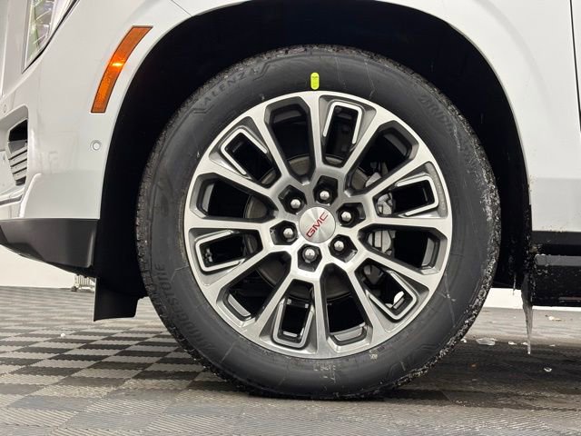 New 2026 GMC Yukon Denali w/ Denali Reserve Package image 19