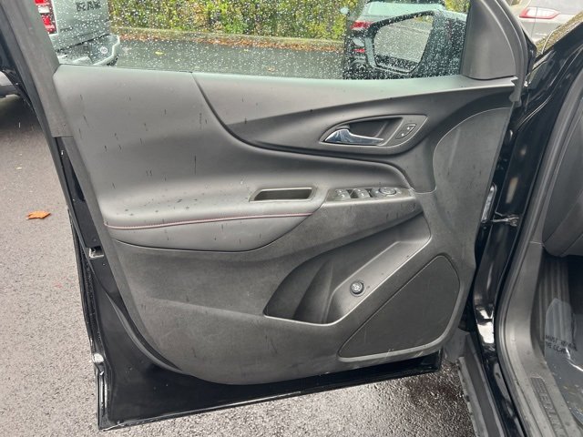 Used 2023 Chevrolet Equinox RS image 26