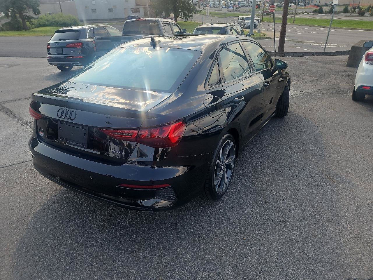 Used 2023 Audi A3 2.0T Premium Plus w/ Premium Plus Package AWD/4WD image 3