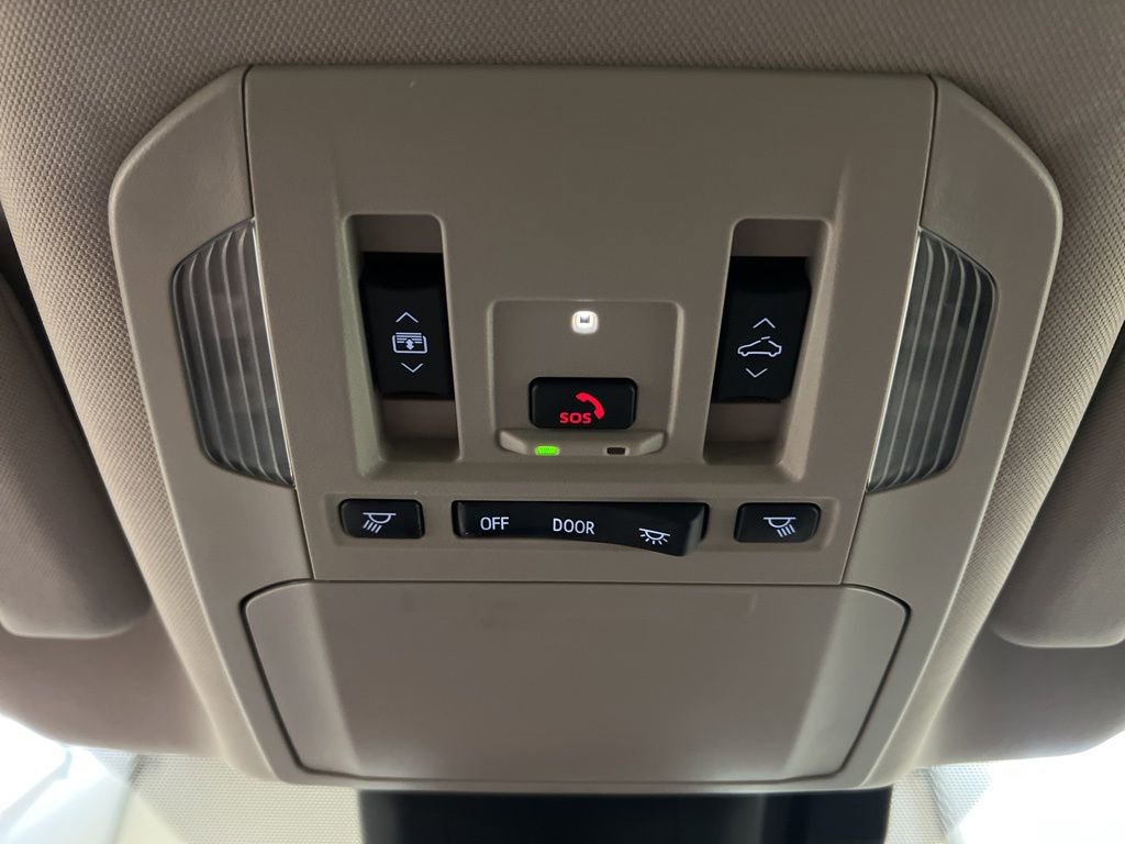 Used 2024 Toyota Highlander Platinum image 28