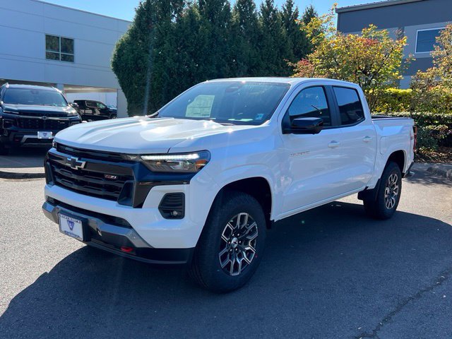 New 2026 Chevrolet Colorado Z71 w/ Technology Package AWD/4WD image 3