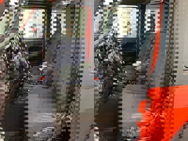 Used 2020 Jeep Wrangler Sport AWD/4WD image 9