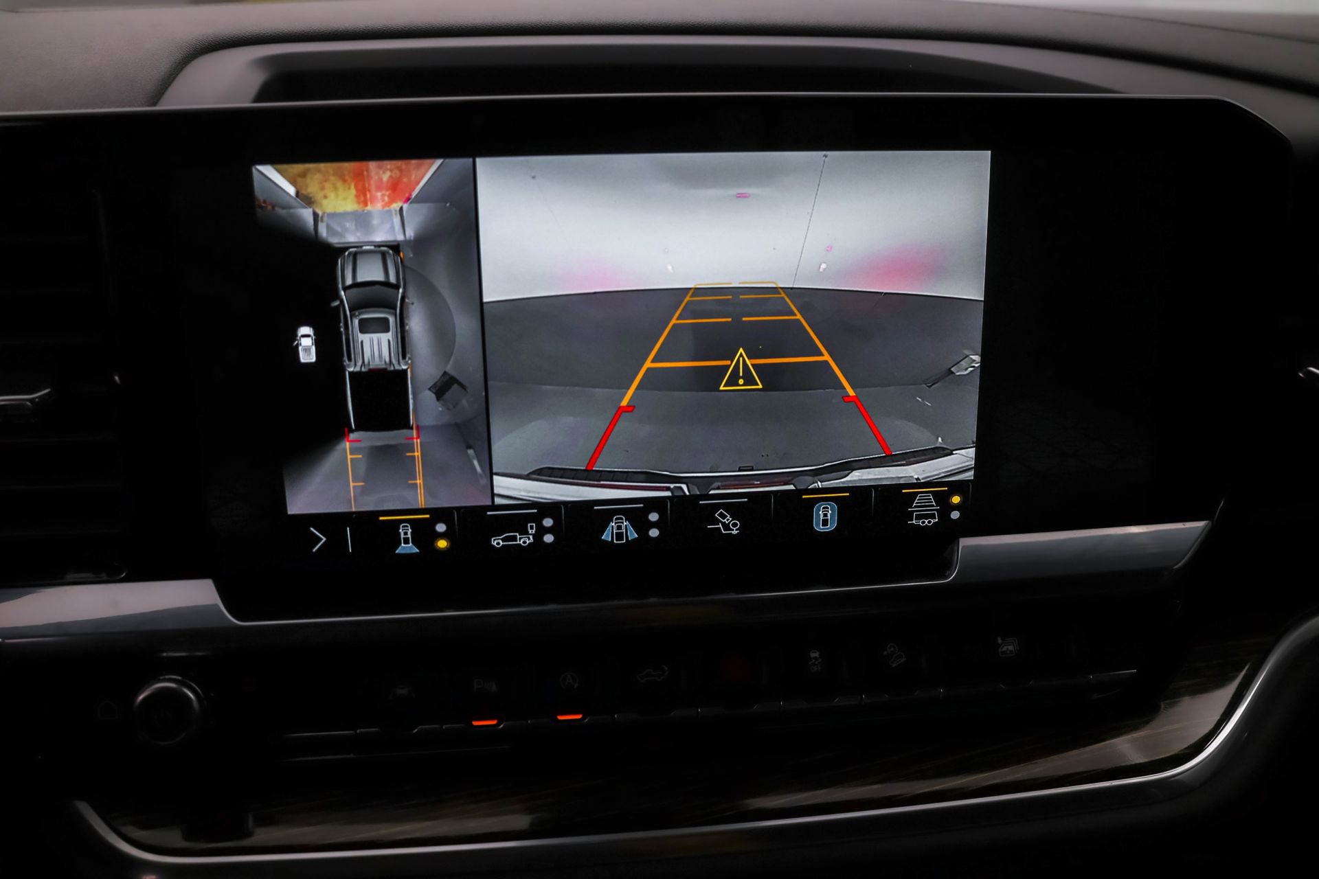 Used 2023 GMC Sierra 1500 Elevation w/ Preferred Package image 6