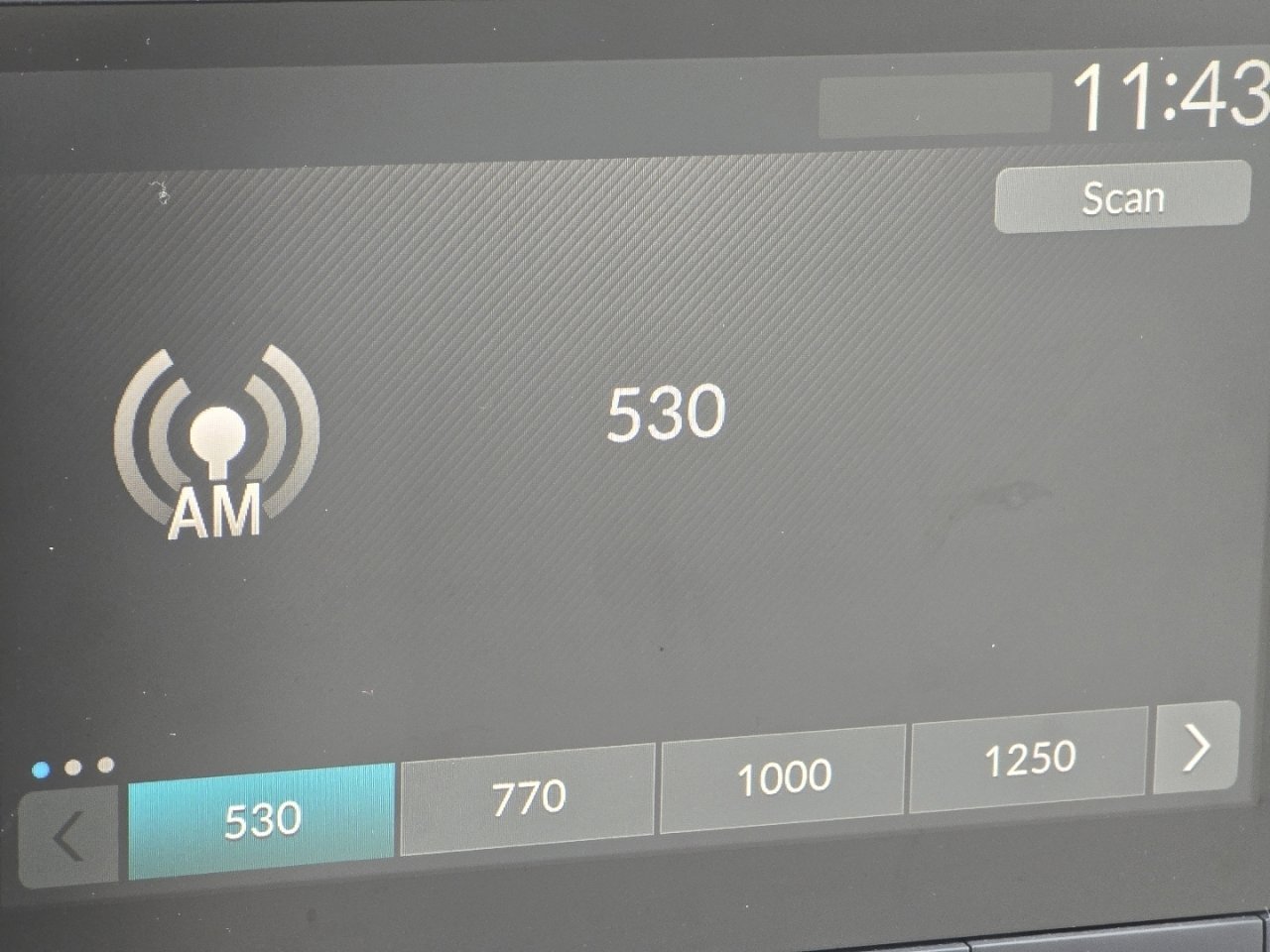 Used 2025 Honda HR-V LX image 28